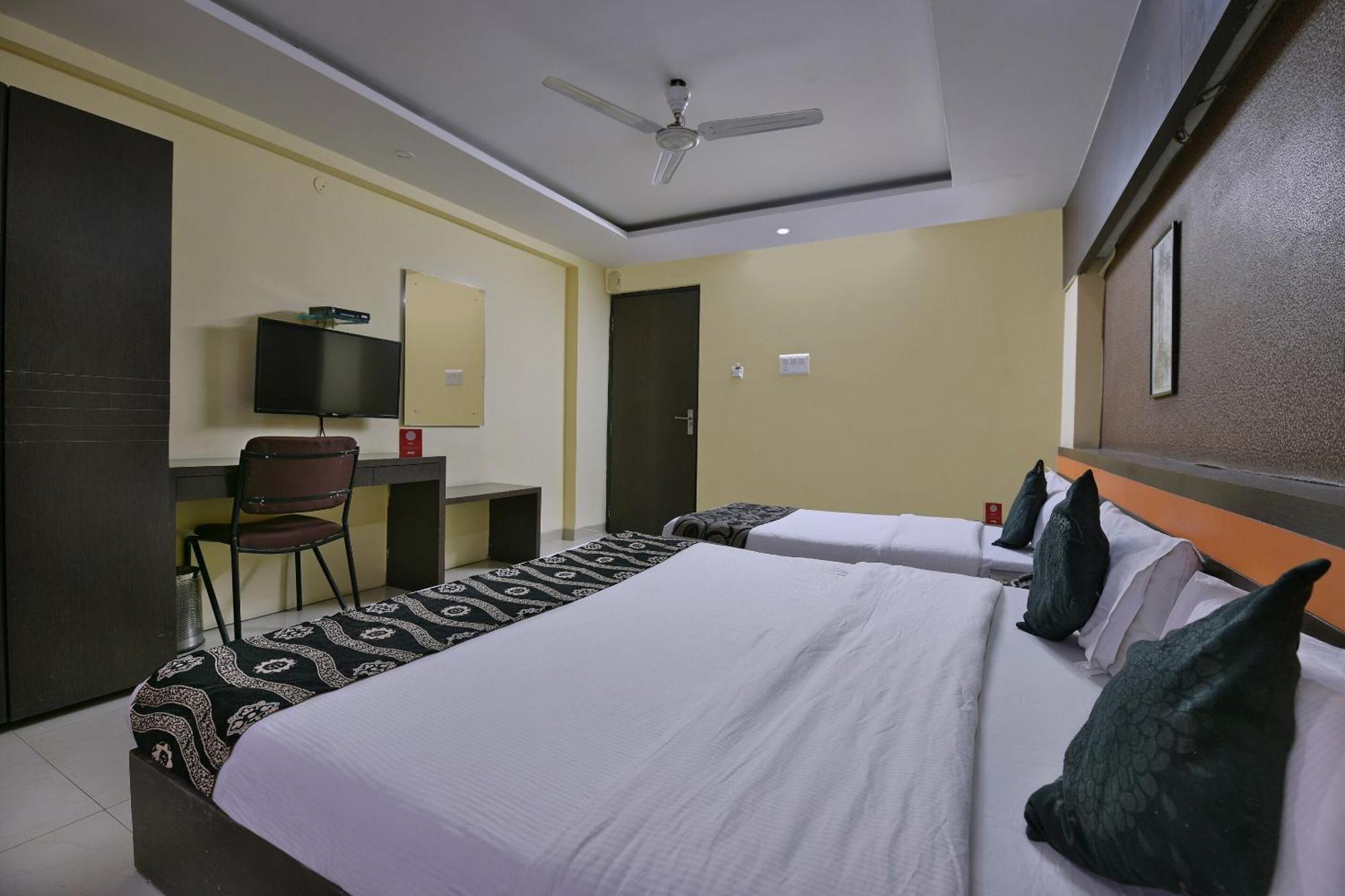 Collection O Diamond And Residences Indore Exterior foto